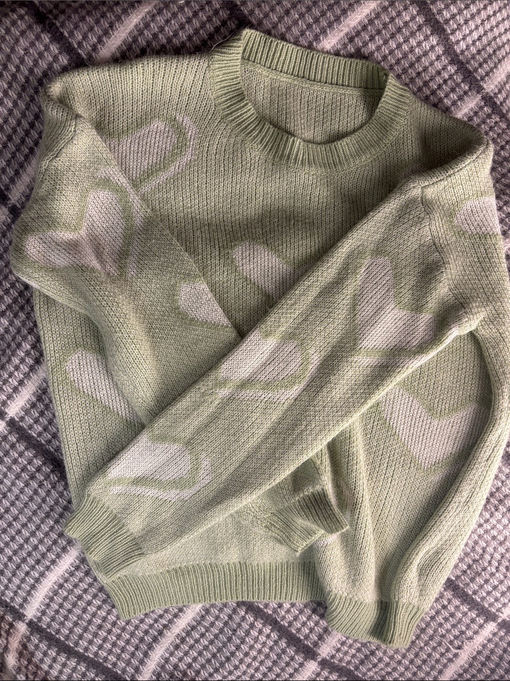 SHEIN Sage Green Crewneck Sweater with White Heart Motif